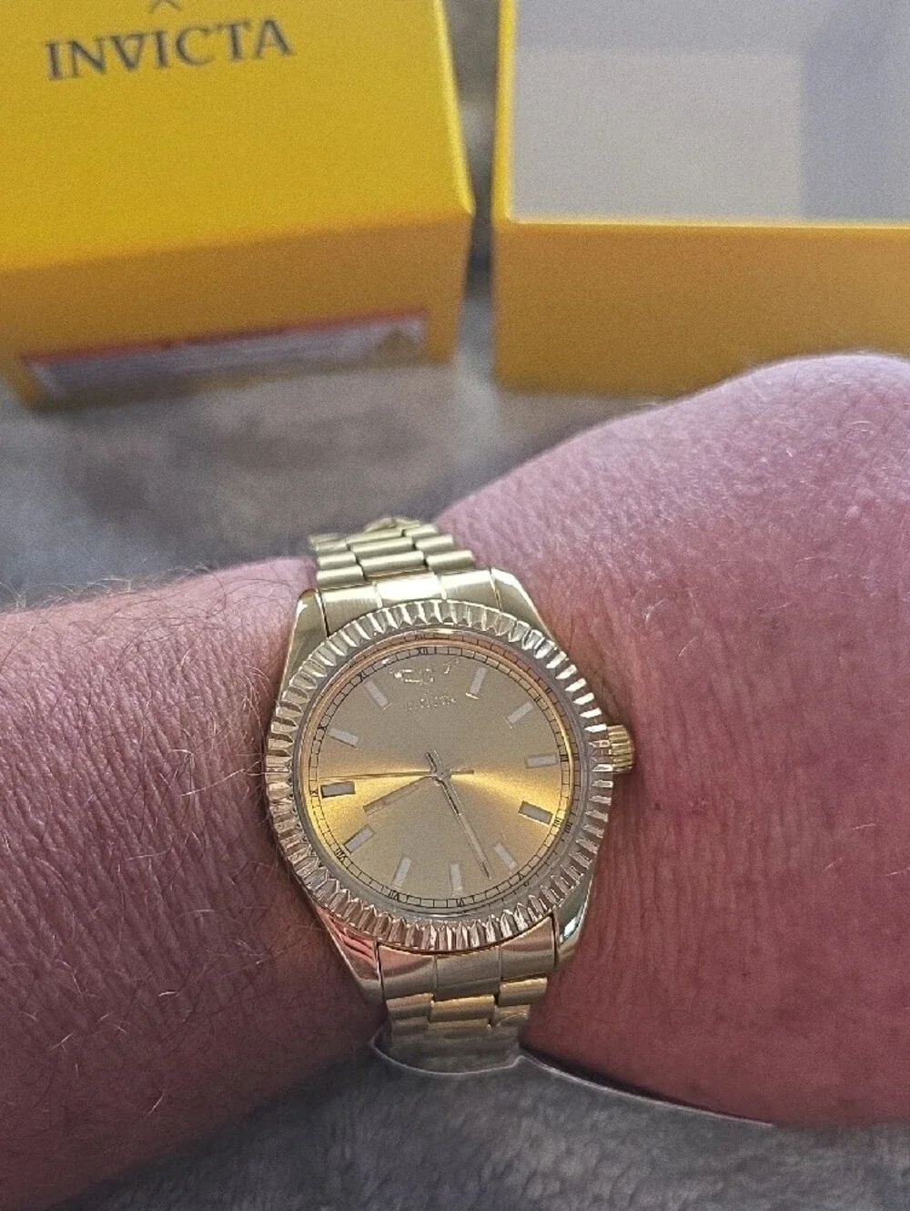 Invicta 69004- Specialty 1 Mens Watch.